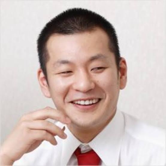 友達多い自慢をする友人と会う時、どうする？