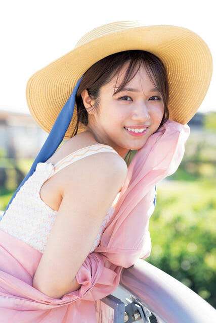 元NGT48加藤美南「垢抜け」ビフォーアフターに絶賛 「変化半端ない」「更に綺麗に美しくなった」