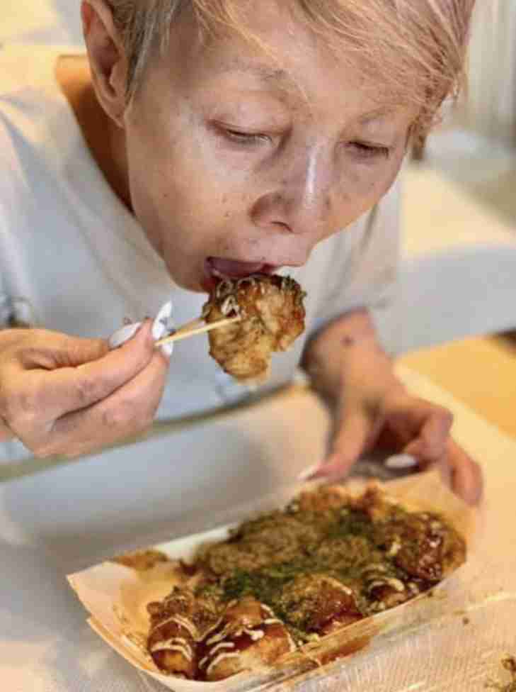 「一人で牛丼屋でメシを食うのはおじさんだらけ」と思いきや、案外女性も行っていることが判明