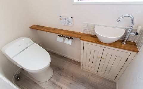 【新築】トイレの中に手洗いつけましたか?