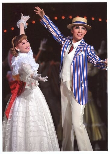 宝塚スターの全身画像が見たい　Part 3