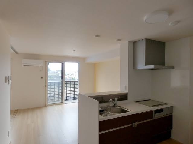 LDKじゃなくDKの物件に家族で住んでる人