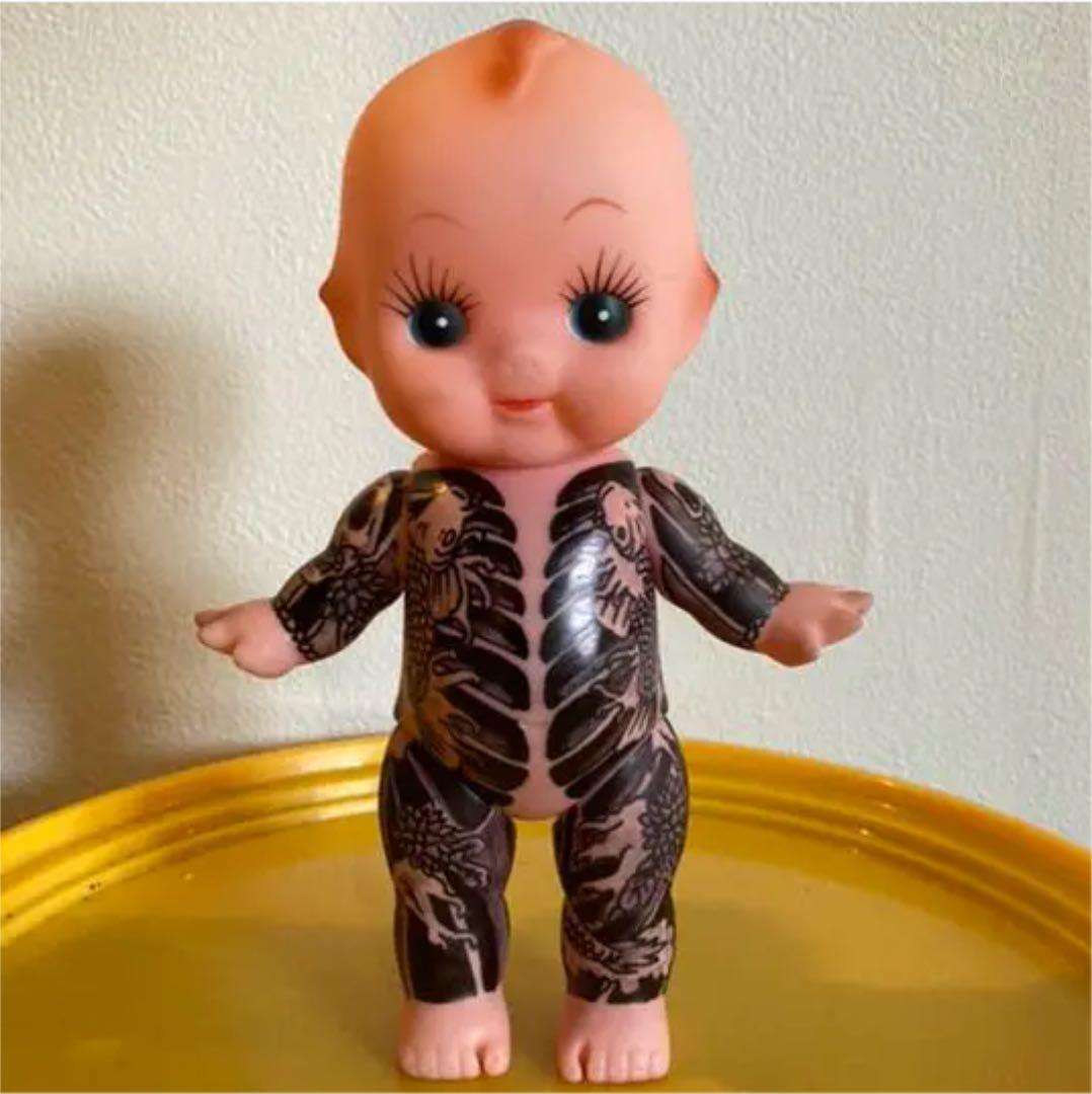 オラオラ系ブームから10年が経ち、当時入れた和彫りのタトゥーを後悔する人たち