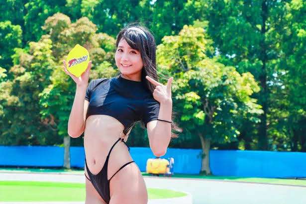 上野樹里、立派に育ったレモンの収穫ショットが「ザ、テレビジョンの表紙みたいで可愛い」と反響