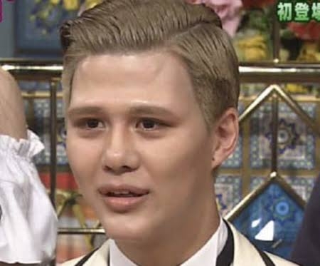 Matt、運転免許証写真を“盛れるコツ”伝授 無加工写真には「証明写真まで美しいのすごすぎ」反響