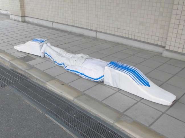 友人からの写真、背景を見てゾッとした…　奈良県の日常が「どう見ても合成」と話題