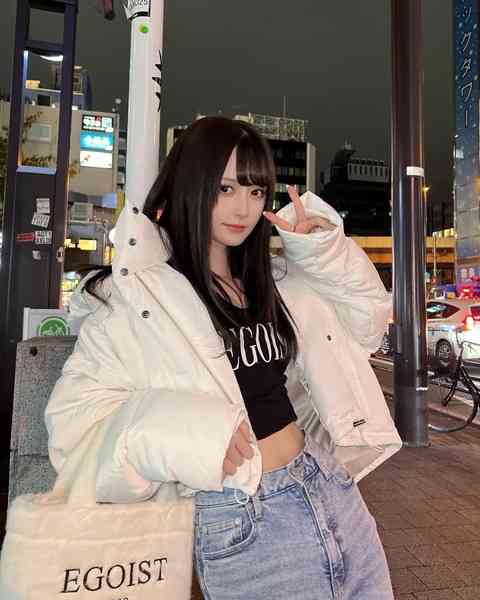 【最新版】芸能人の私服