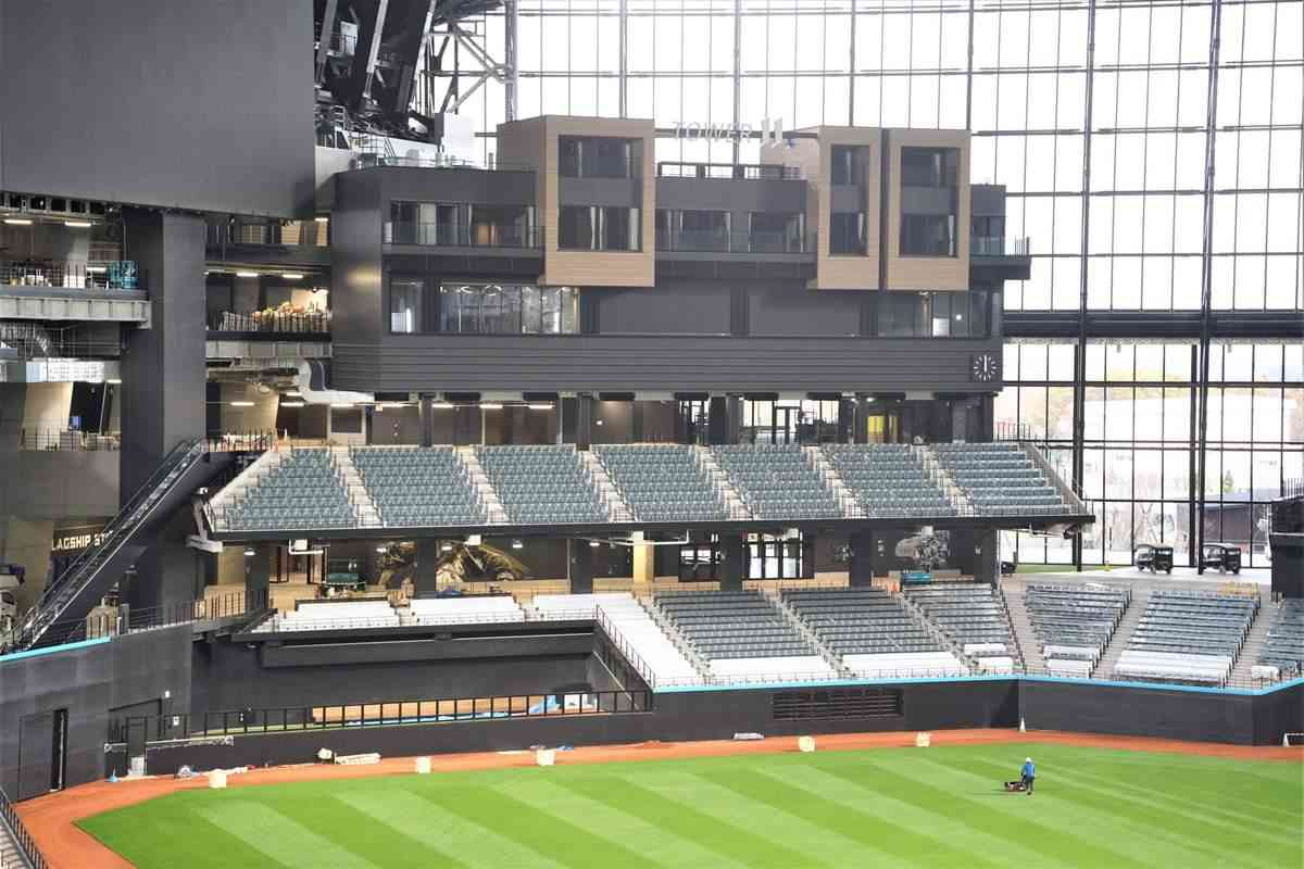 【日本ハム】新球場ファウルゾーン狭すぎ問題、来季はそのまま試合開催へ　23年オフから改修へ