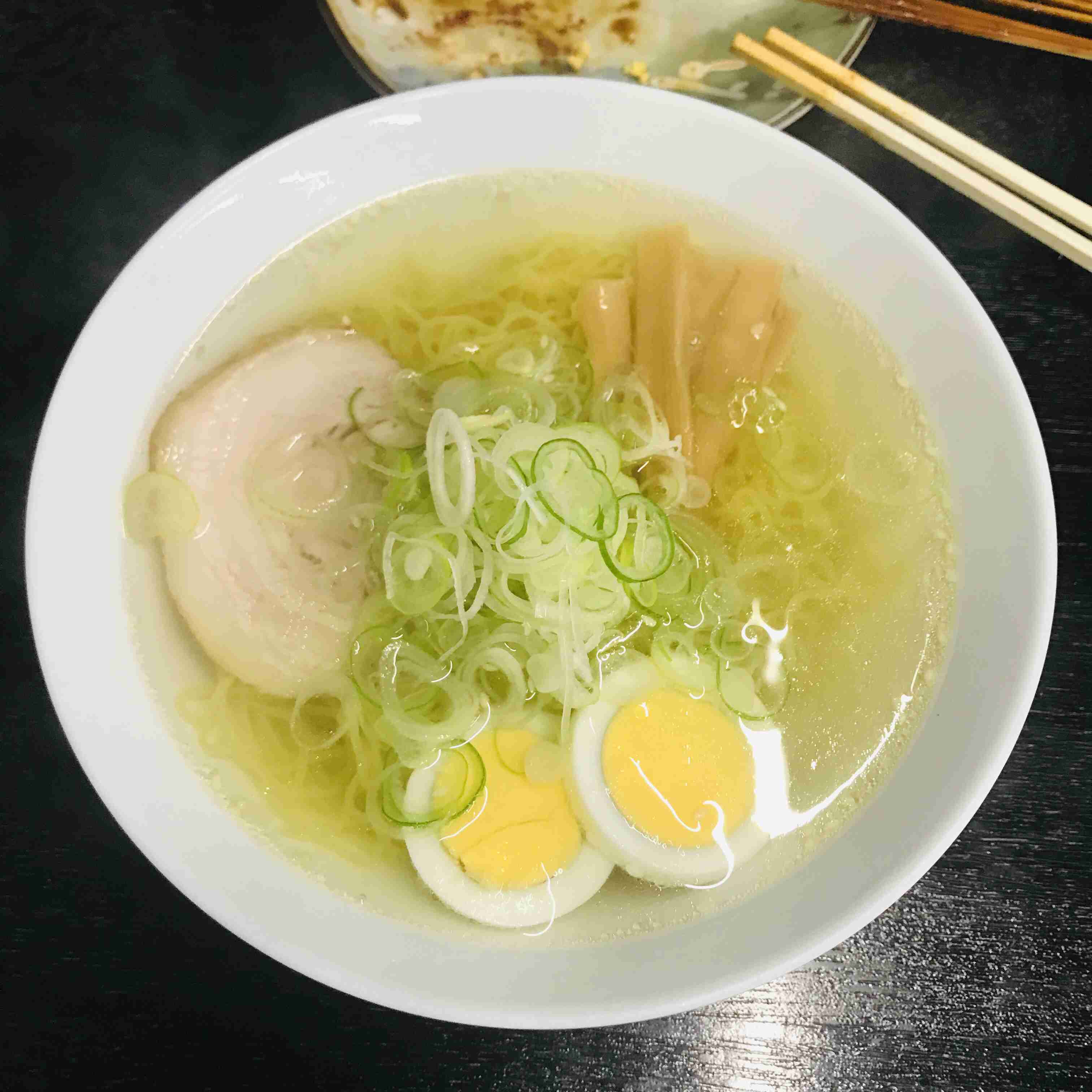 身バレしない程度の住所と近所のラーメン屋をあげていくトピ