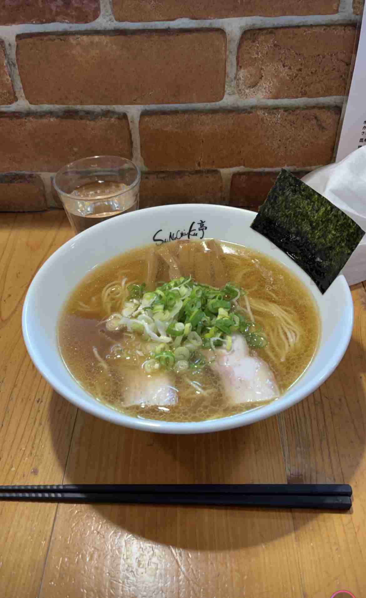 身バレしない程度の住所と近所のラーメン屋をあげていくトピ