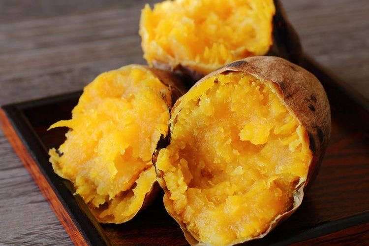 口の中の水分持っていかれる食べ物
