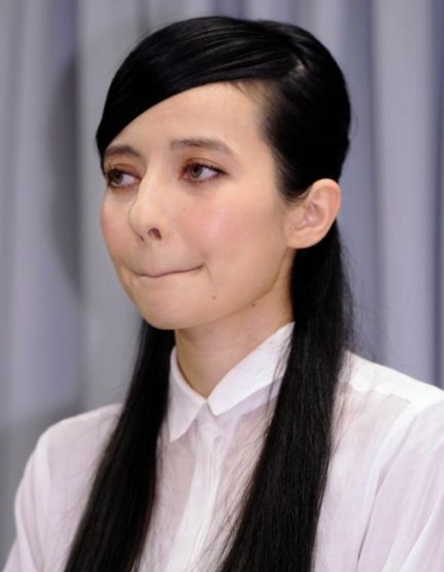 篠田麻里子　不倫疑惑を完全否定「私が不倫したという事実はありません」　報道受けて初めてコメント発表