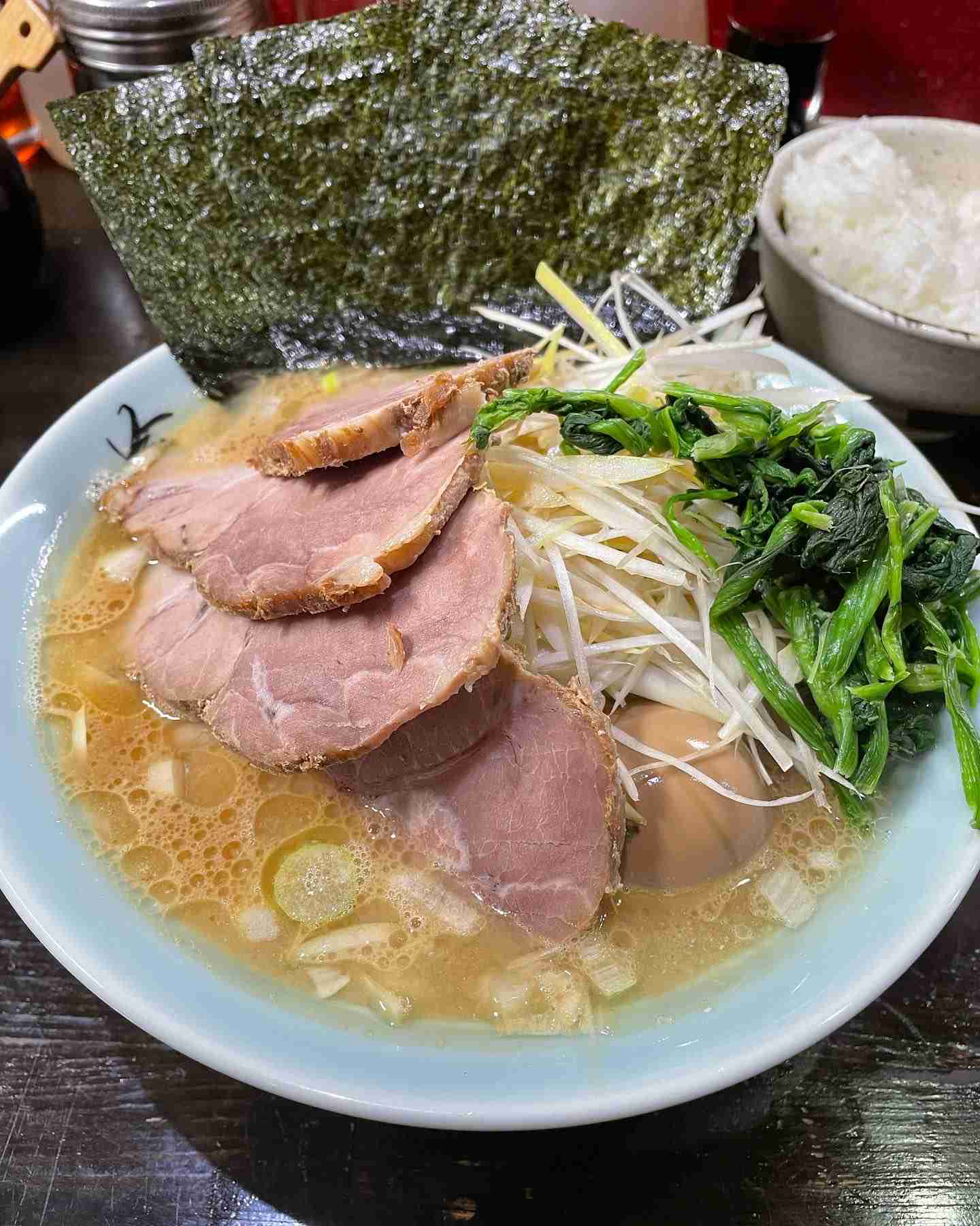 家系ラーメン好きな人🍜🍥