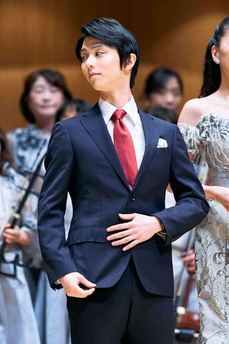 羽生結弦選手、これからについて語る「フィギュアスケートの限界を超えていけるように」 初の単独公演リポートも