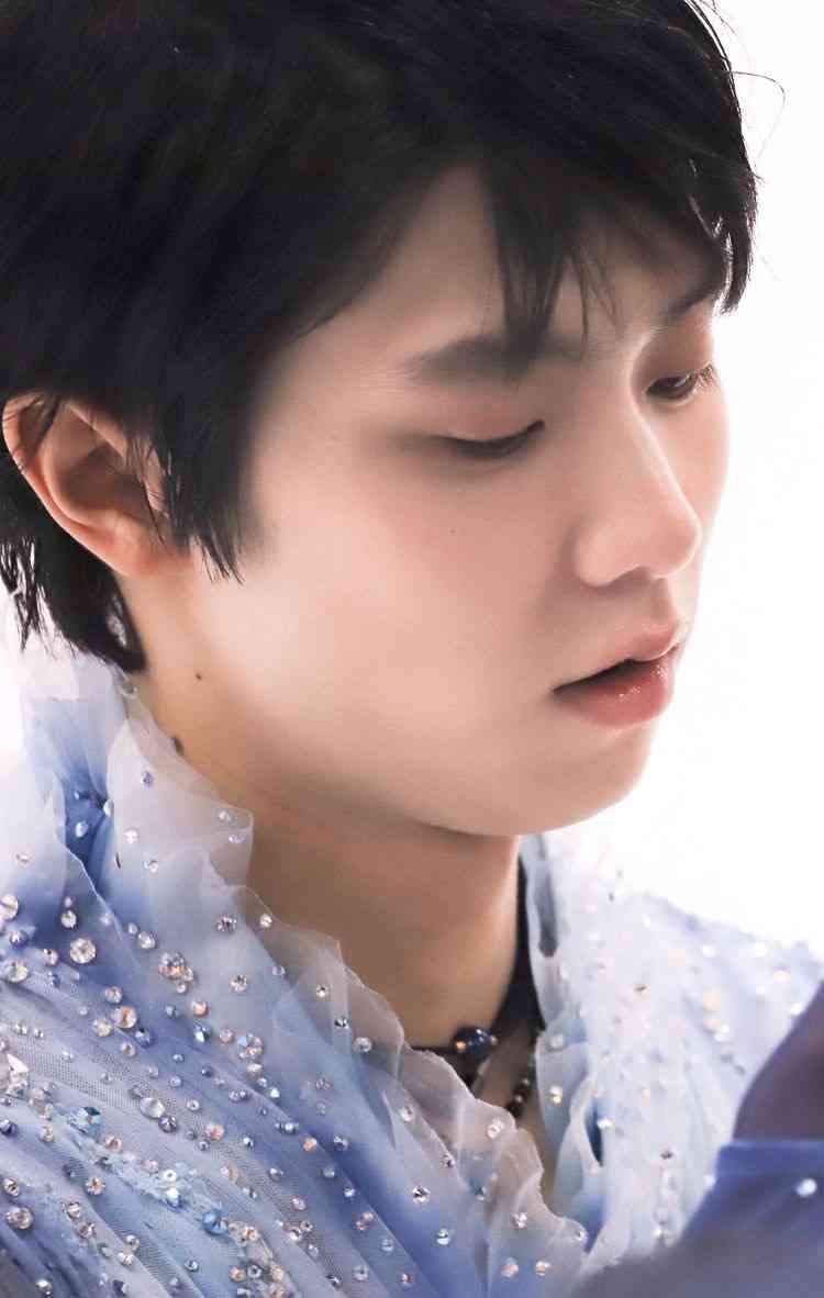 羽生結弦選手、これからについて語る「フィギュアスケートの限界を超えていけるように」 初の単独公演リポートも