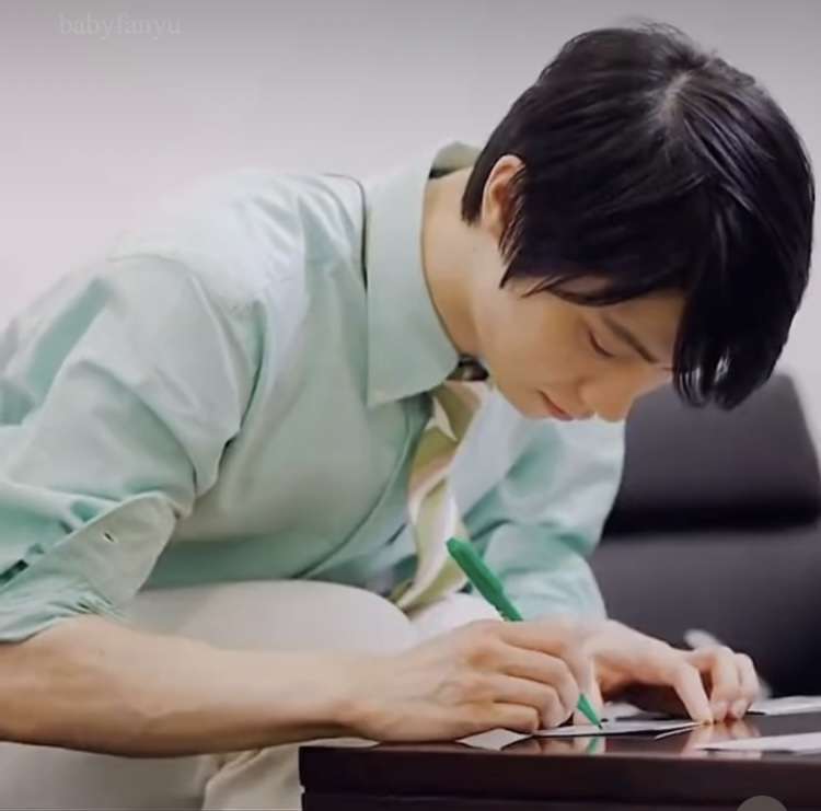羽生結弦選手、これからについて語る「フィギュアスケートの限界を超えていけるように」 初の単独公演リポートも