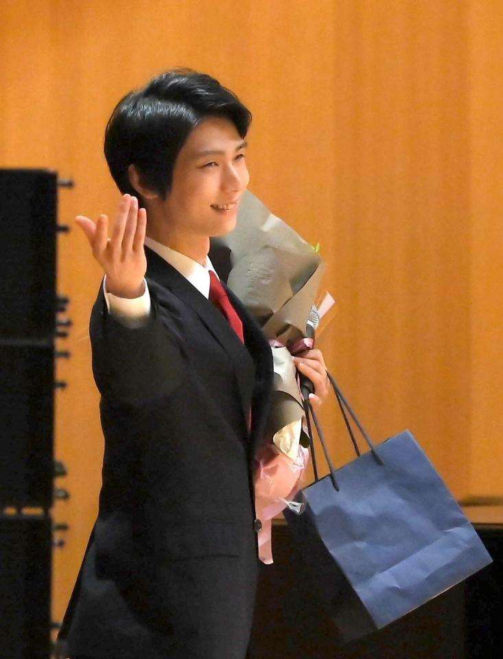 羽生結弦選手、これからについて語る「フィギュアスケートの限界を超えていけるように」 初の単独公演リポートも