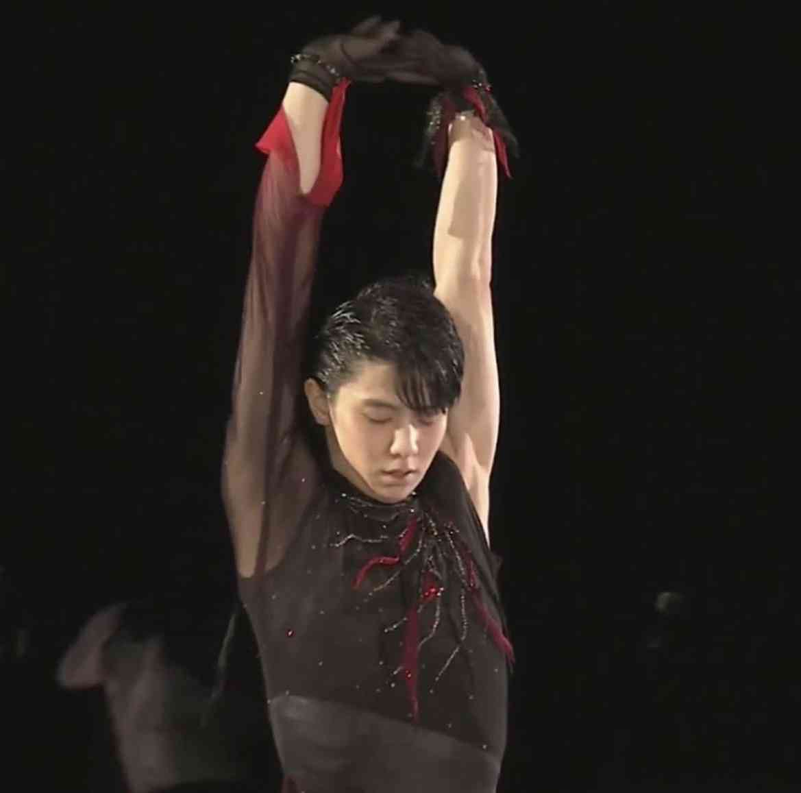 羽生結弦選手、これからについて語る「フィギュアスケートの限界を超えていけるように」 初の単独公演リポートも