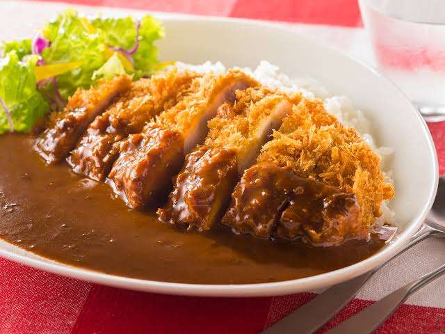 【年間800食カレー】な超マニアの最終回答!「レトルトカレー」のちょい足し調味料は…「みりん」最強説!
