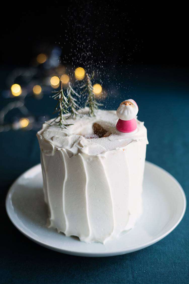 クリスマスケーキ作る派の人