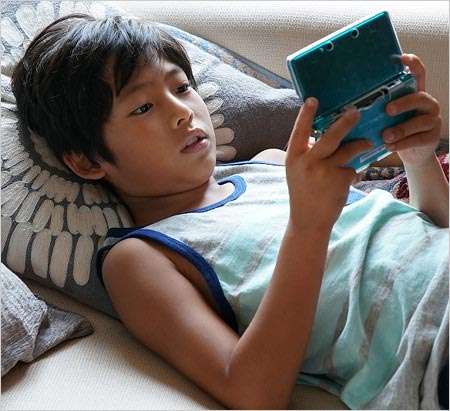 「Dragon Ash」降谷建志、妻・MEGUMIと夫婦ショット!13歳イケメン長男の顔出しも話題