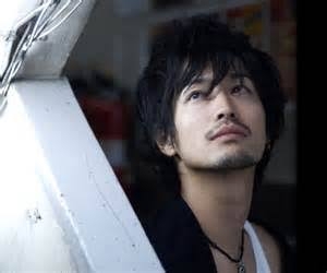 平岡祐太、一般女性との結婚を報告「力を合わせ支え合いながら共に歩んで行けたら」