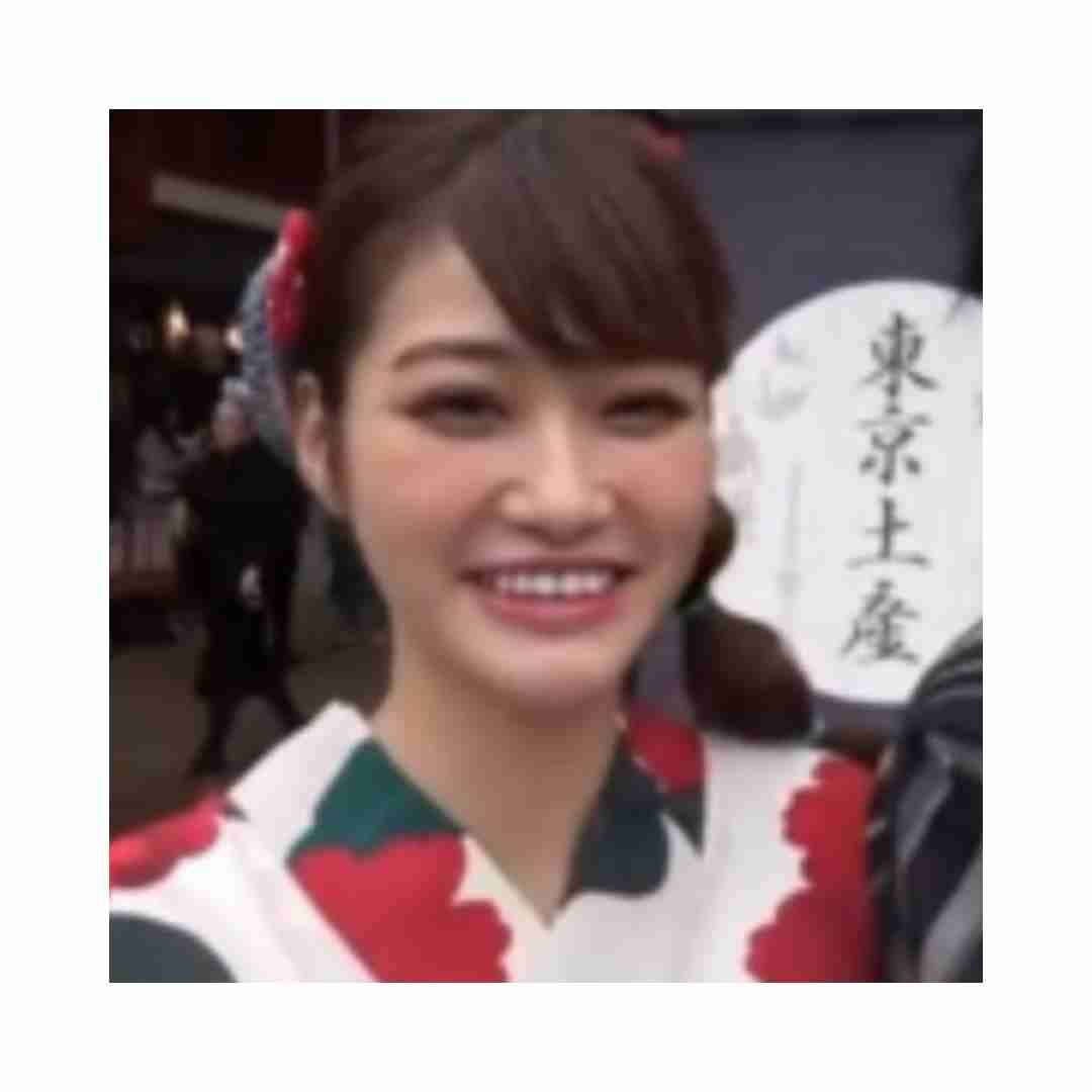 めるる（生見愛瑠）、首を傾げたオフショに「あざとかわいい」「首傾けてるの可愛い」の声