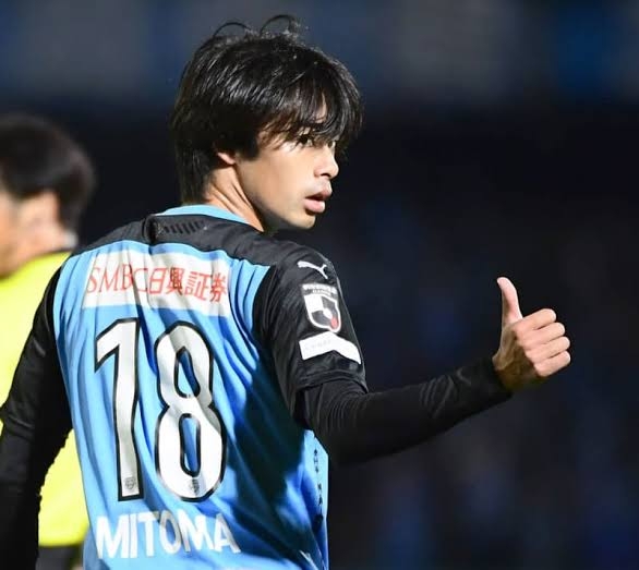 三笘選手好きな人はこちらに集合！