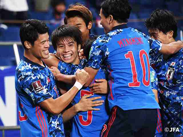 サッカー日本代表選手の好きな写真を貼る