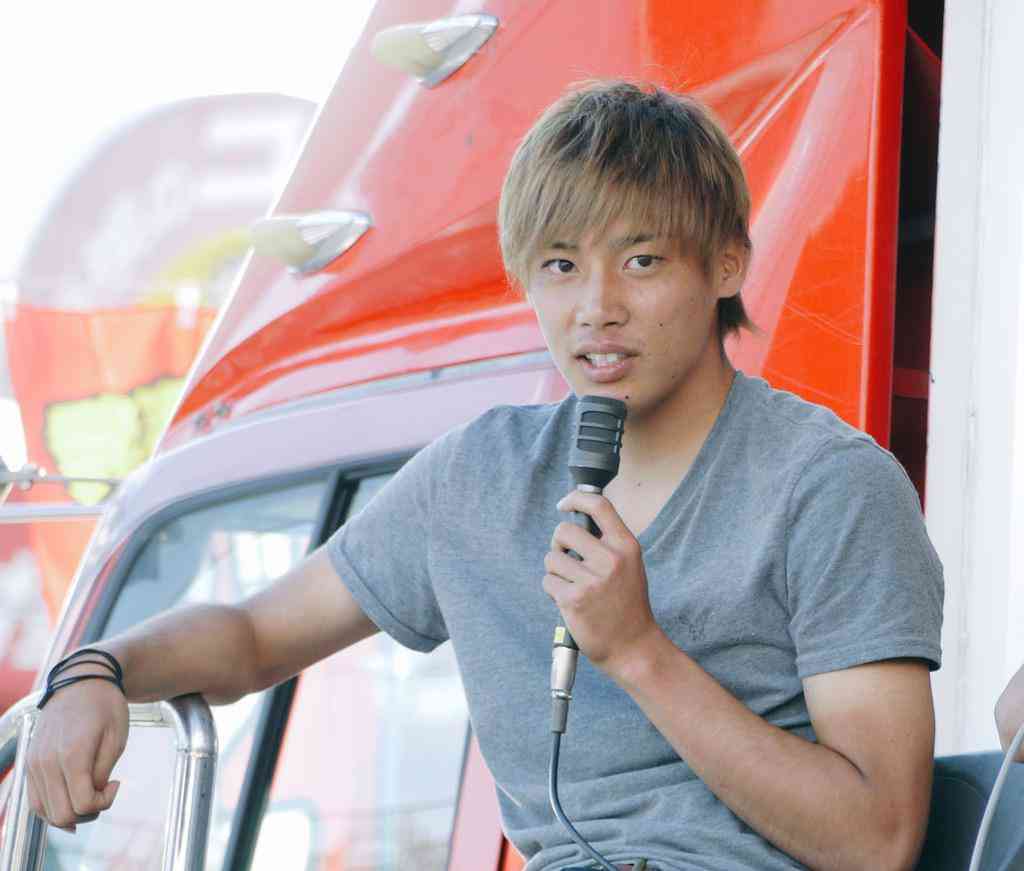 サッカー日本代表選手の好きな写真を貼る