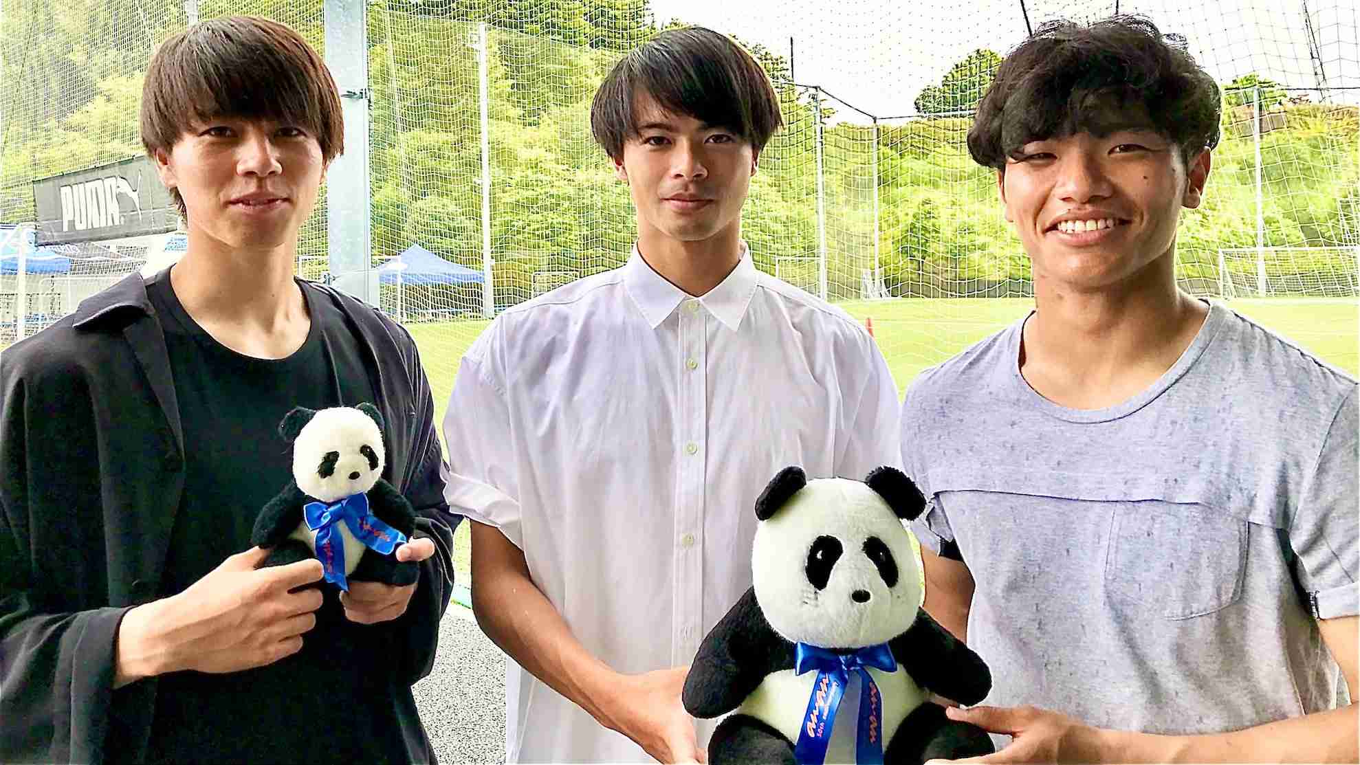サッカー日本代表選手の好きな写真を貼る
