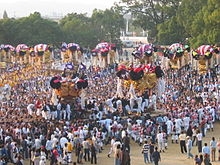 祭りで暴行されケガ…女性署員「けんか祭りは、けんかが起きたらやるってこと」と被害届受理せず