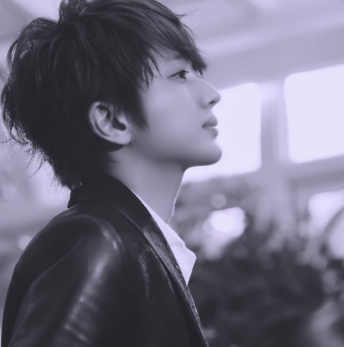 綺麗な横顔が見たい