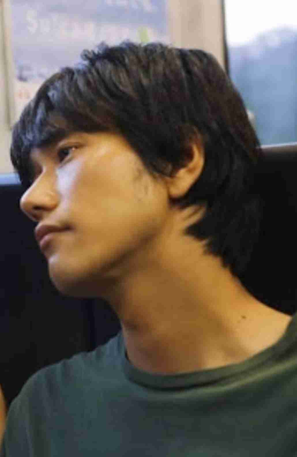 綺麗な横顔が見たい