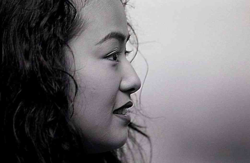 綺麗な横顔が見たい