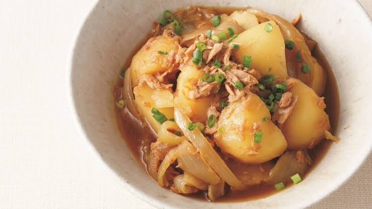 ＜どれもおいしい！＞肉じゃがにどんな肉を使っている？牛肉と豚肉はよくあるけれど…？