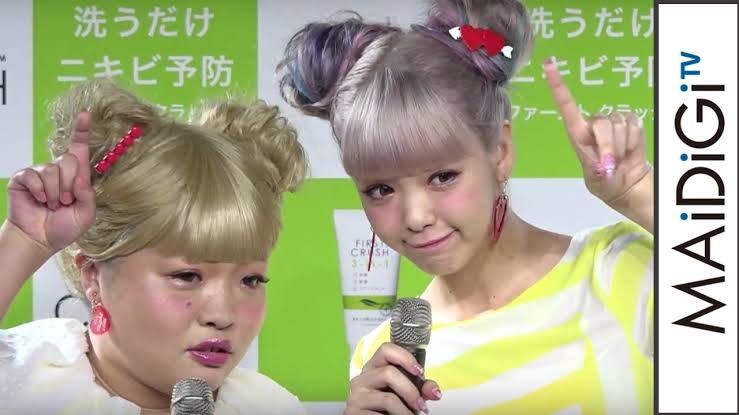 藤田ニコル、24歳のウエディングドレス姿が美しい「本当に結婚したのかと」「プリンセス」