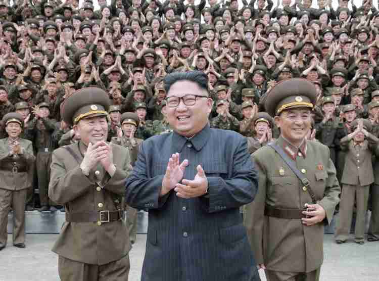 北朝鮮、日本海と黄海へ向けて130発あまりの砲撃を実施