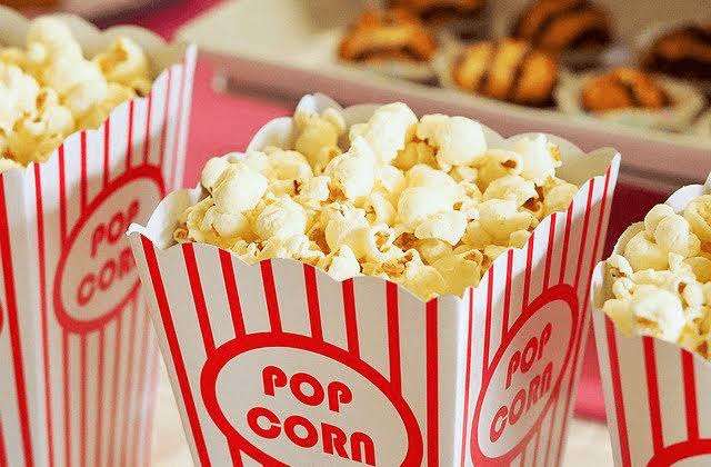 ＜鑑賞マナー違反＞楽しみにしていた映画が台無しに！映画館で体験した迷惑行為はありますか？