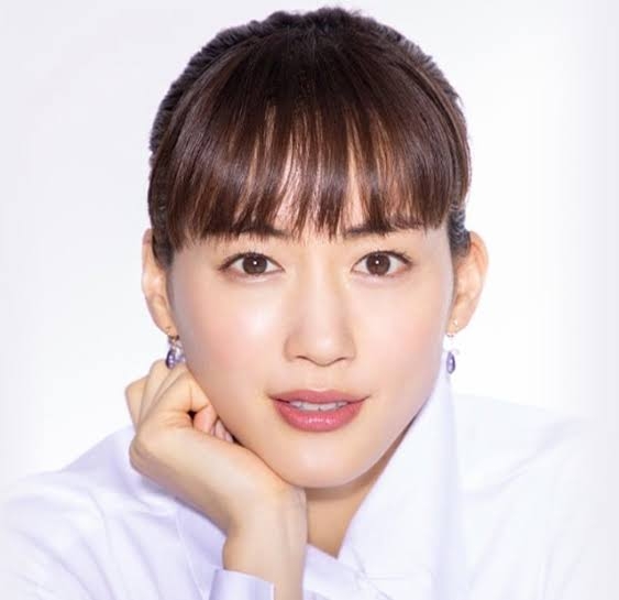  一重まぶたの方、集まれー！