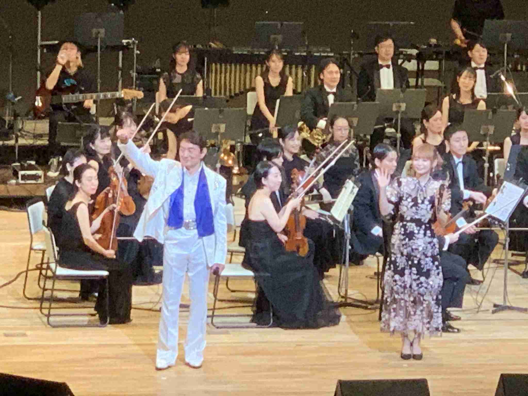 水木一郎さん死去、74歳　7月に肺がんでの闘病公表、11月歌謡祭には車いすで登場し歌披露
