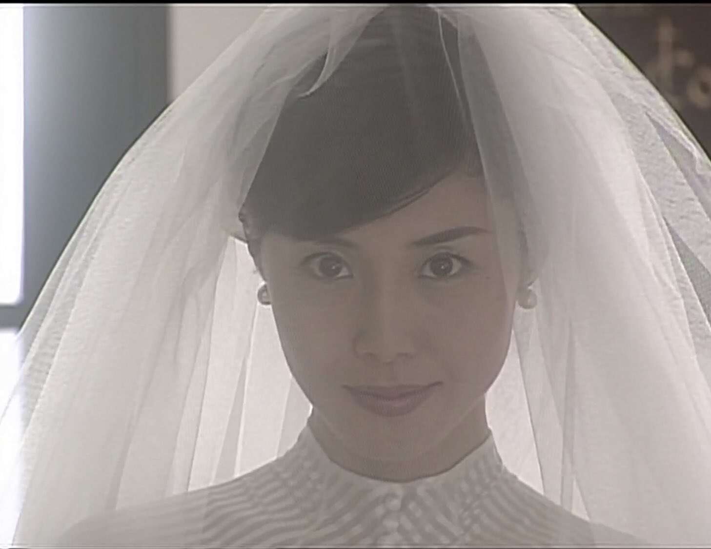 女優のウエディングドレス姿が見たい part3