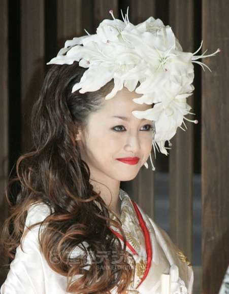 女優のウエディングドレス姿が見たい part3