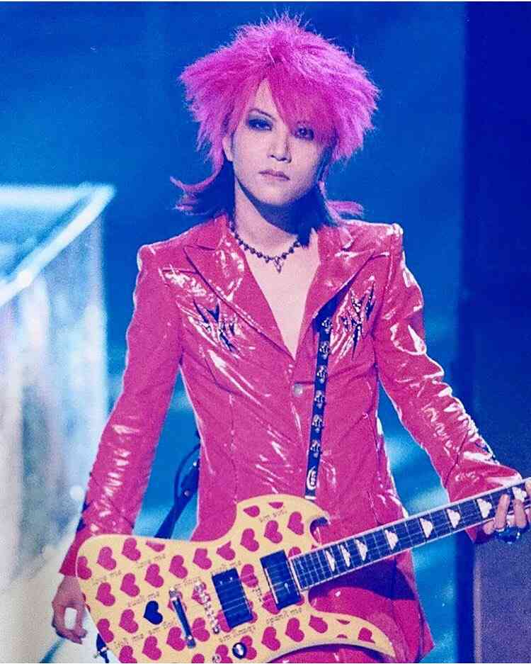 YOSHIKI　今も癒えないHIDEさんへの思い「流血しているような、血が止まらないみたいな」