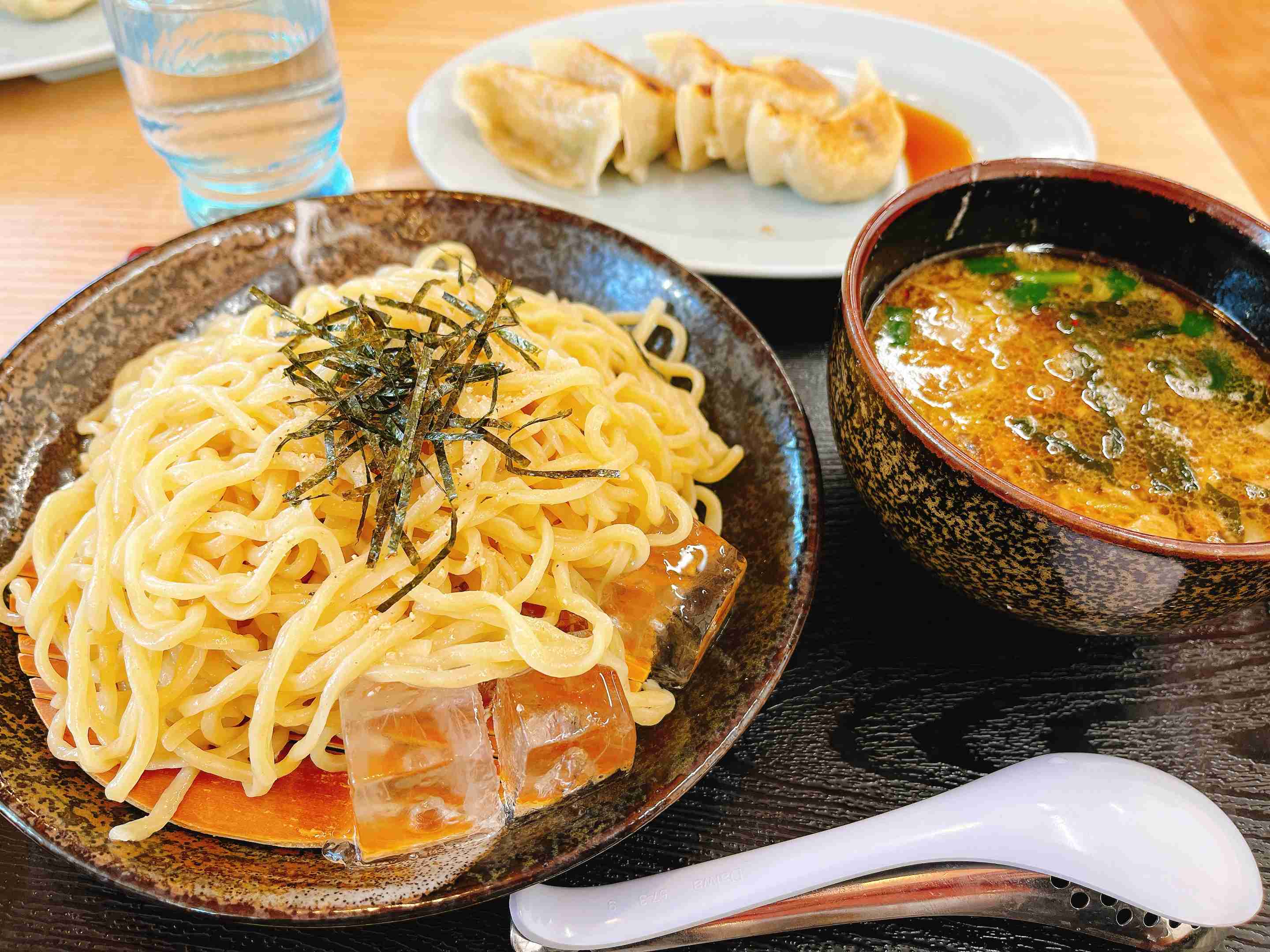 身バレしない程度の住所と近所のラーメン屋をあげていくトピ