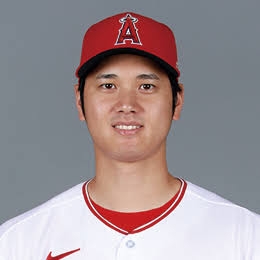 大谷翔平、予約の取れない人気焼肉店でお忍びディナー　写真撮影に応じる姿も