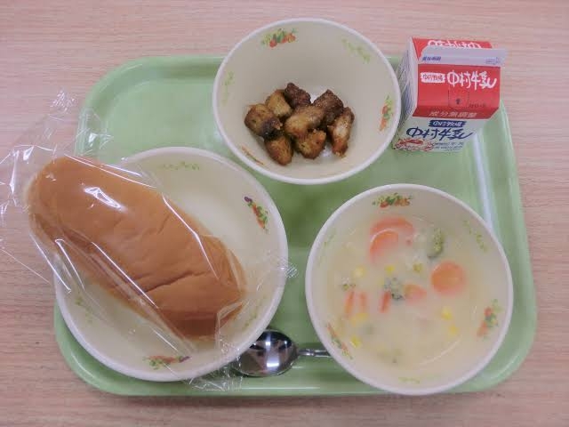物価高騰と人手不足で 給食パンを学校に提供できず 宮崎