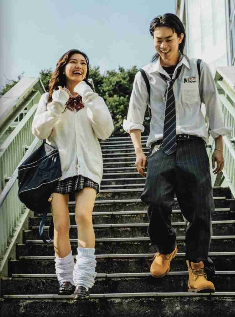 制服姿の有名人が見たい!