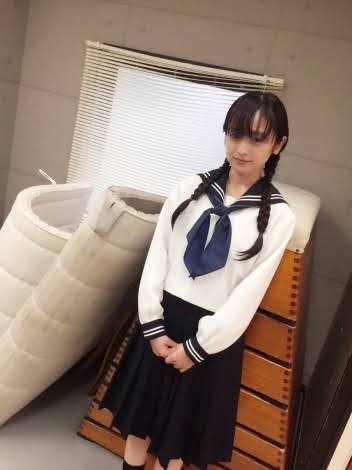 制服姿の有名人が見たい!