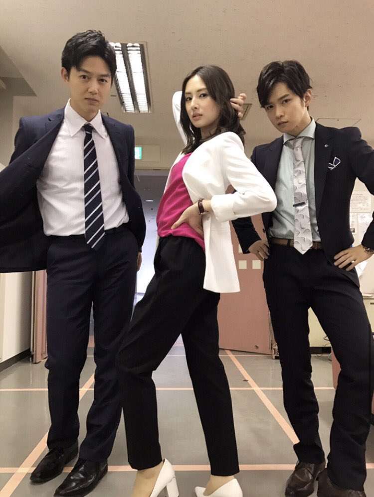 制服姿の有名人が見たい!